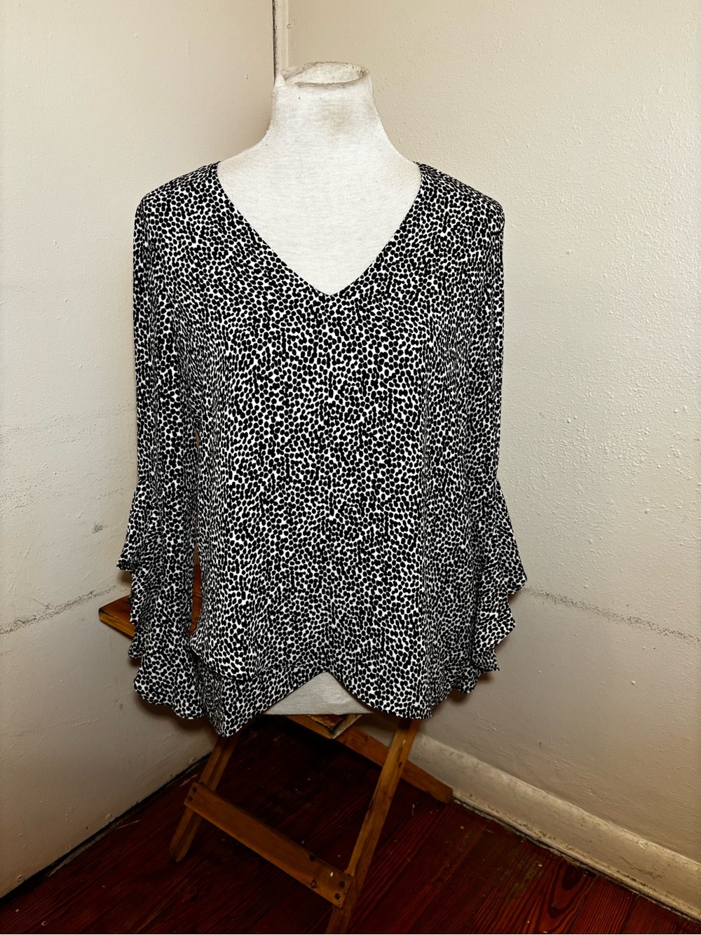 Vince Camuto Printed Belle Sleeve Blouse